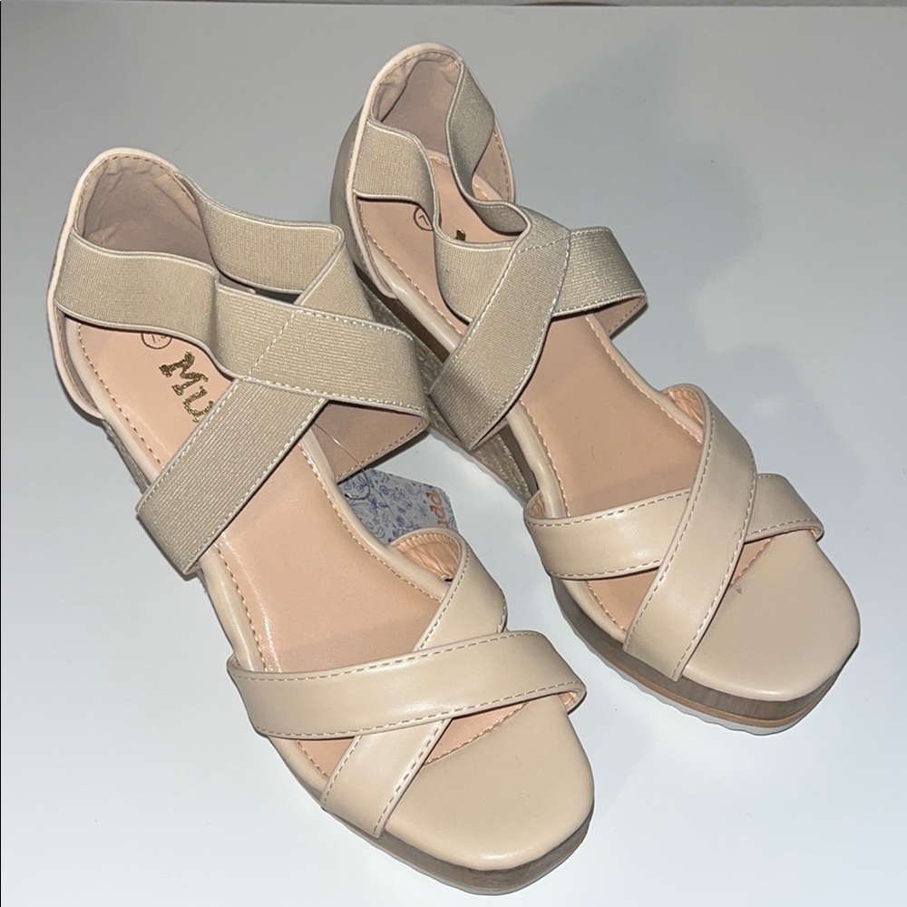 Mudd Cream Strappy Sandals with Low Wedge Heel